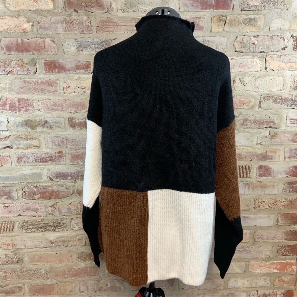 Entro color block sweater medium - Picture 4 of 6